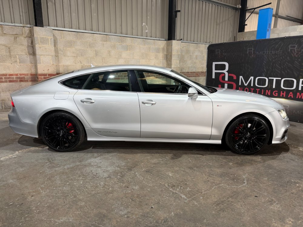 Silver Audi A7 3.0 TDI V6 S line Sportback 5dr Diesel S Tronic quattro Euro 5 s/s 4Seat 245 ps