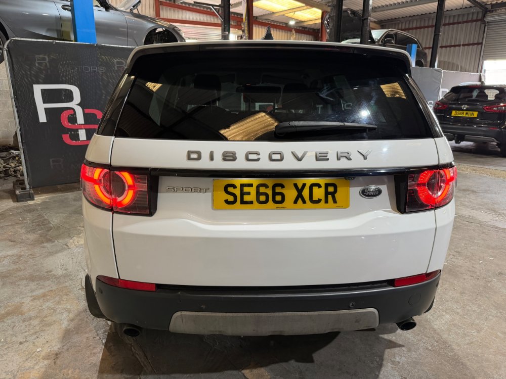 White 2016 Land Rover Discovery Sport 2.0 TD4 HSE SUV 5dr Diesel Auto 4WD Euro 6 s/s 180 ps in Nottingham