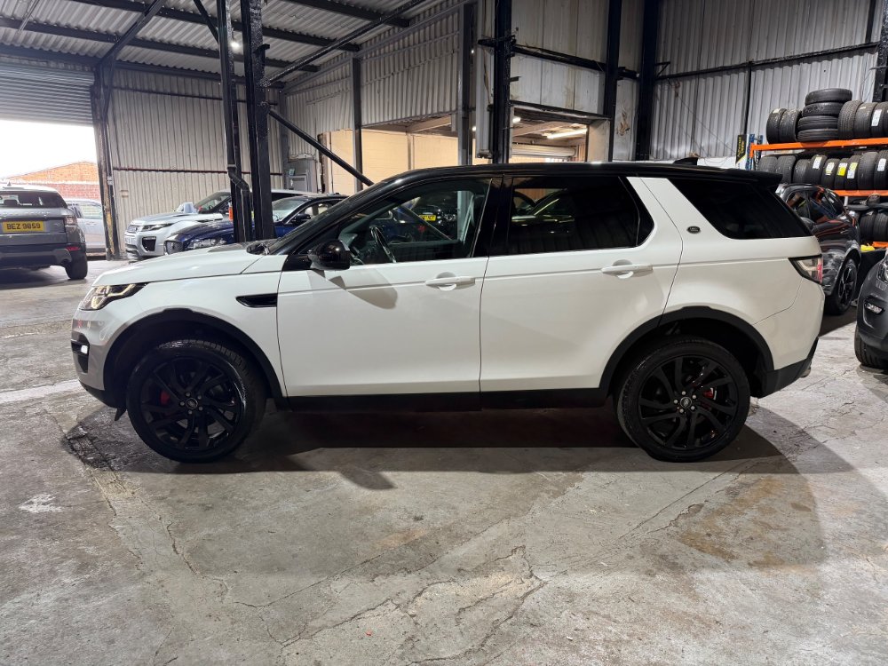 2017 Land Rover Discovery Sport SUV 2.0 TD4 HSE Black SUV 5dr Diesel Auto 4WD Euro 6 s/s 180 ps