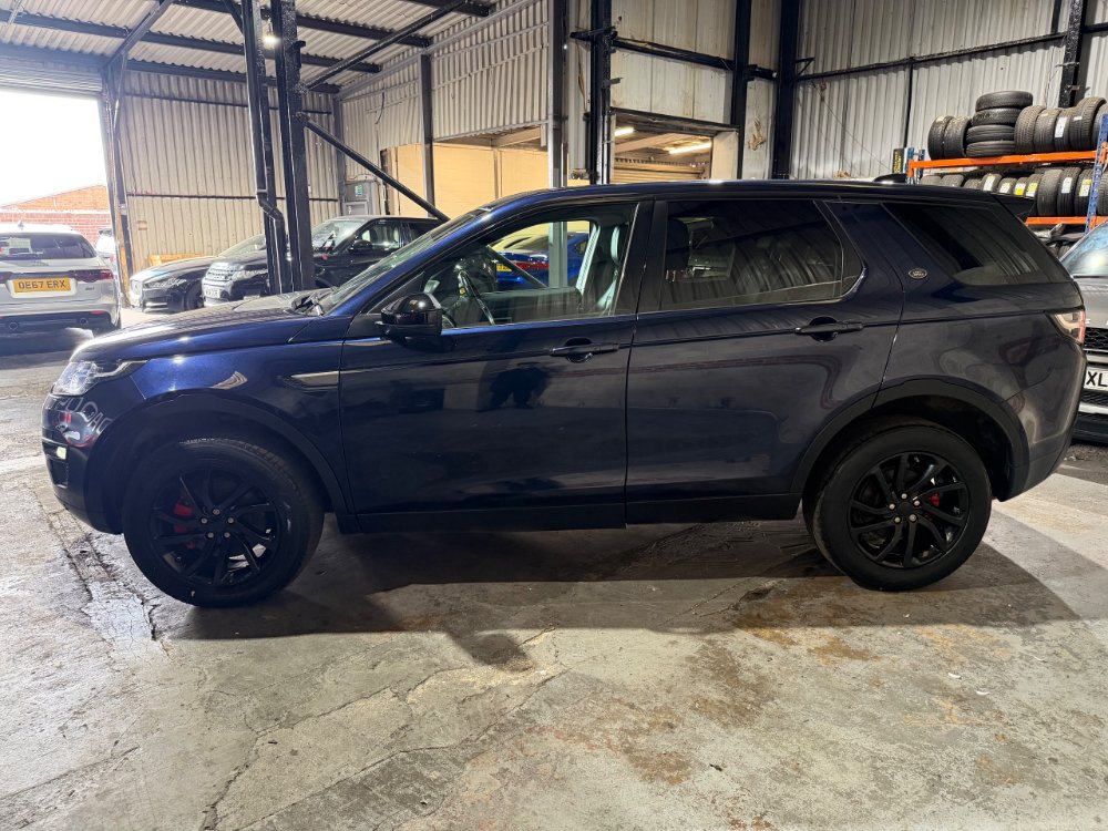 2016 Land Rover Discovery Sport SUV 2.0 TD4 SE Tech SUV 5dr Diesel Manual 4WD Euro 6 s/s 180 ps