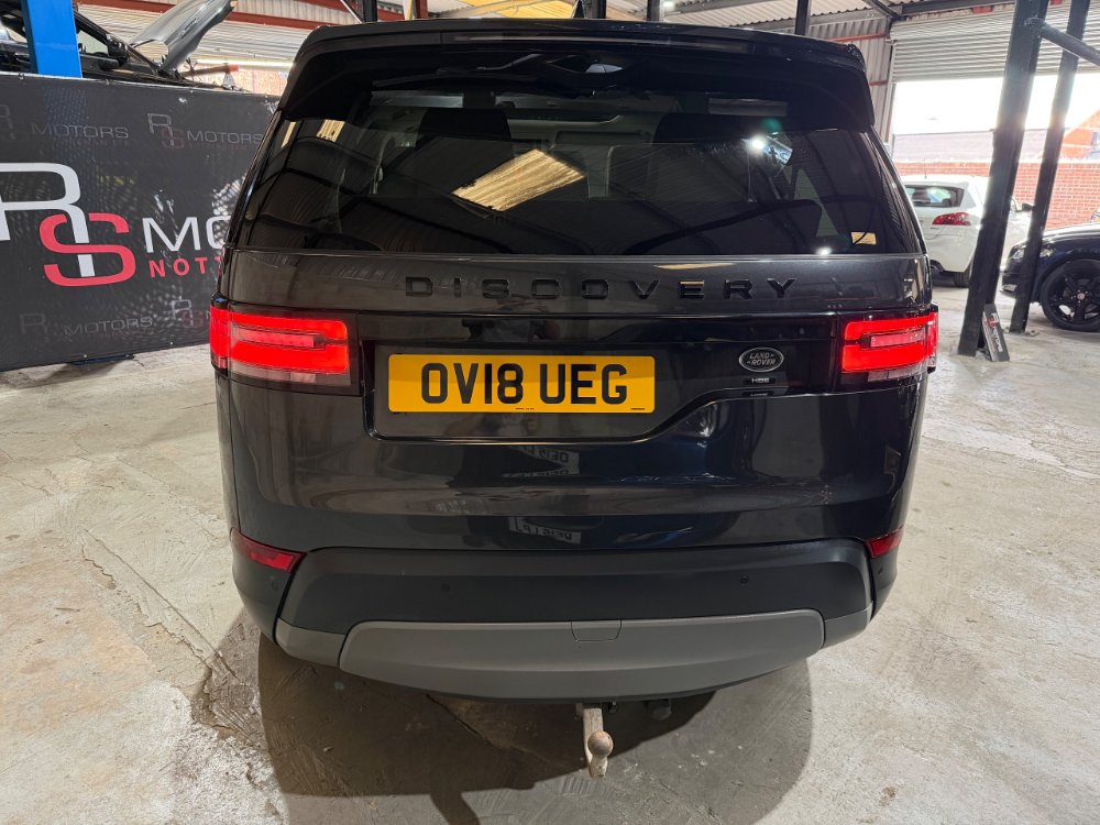 Grey 2018 Land Rover Discovery 2.0 SD4 HSE Luxury SUV 5dr Diesel Auto 4WD Euro 6 s/s 240 ps in RS Motors Nottingham Ltd
