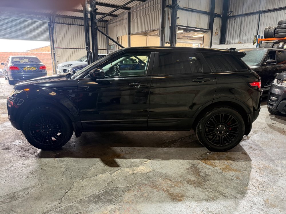 2016 Land Rover Range Rover Evoque SUV 2.0 TD4 SE Tech SUV 5dr Diesel Manual 4WD Euro 6 s/s 180 ps