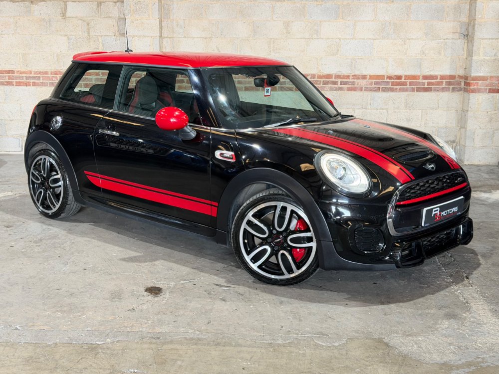 2017 Mini Hatch 2.0 John Cooper Works Hatchback 3dr Petrol Auto Euro 6 s/s 231 ps