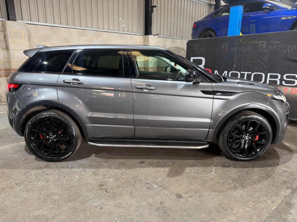Grey Land Rover Range Rover Evoque 2.0 TD4 HSE Dynamic SUV 5dr Diesel Auto 4WD Euro 6 s/s 180 ps