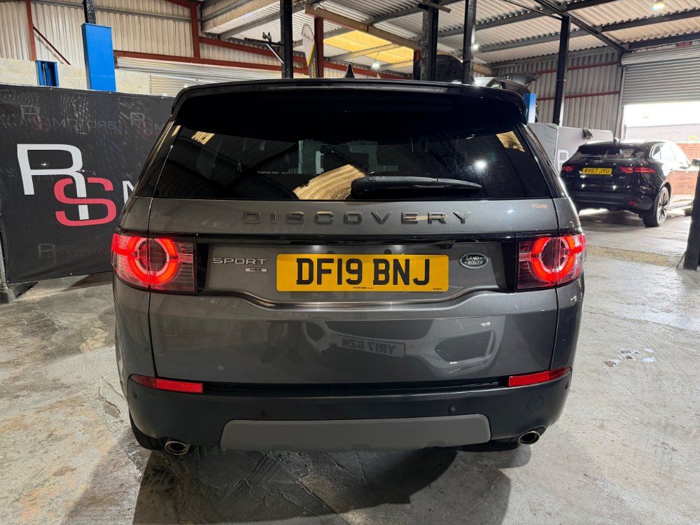 Grey 2019 Land Rover Discovery Sport 2.0 TD4 Landmark SUV 5dr Diesel Auto 4WD Euro 6 s/s 180 ps in Nottingham