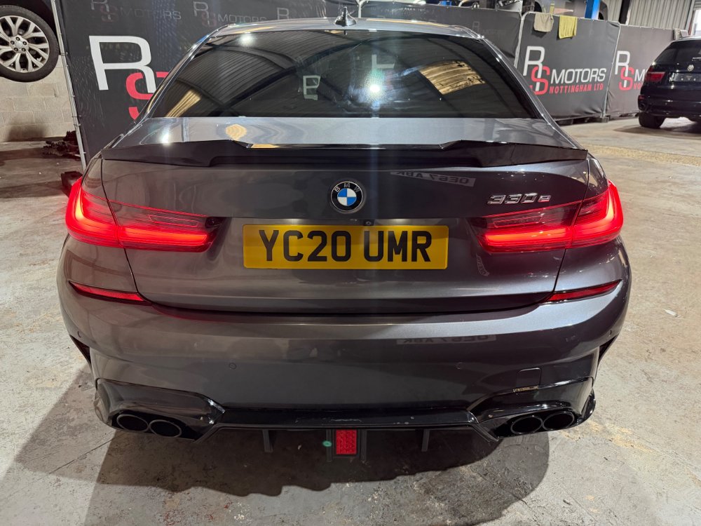 Grey 2020 BMW 3 Series 2.0 330e 12kWh M Sport Saloon 4dr Petrol Plug-in Hybrid Auto Euro 6 s/s 292 ps in Nottingham