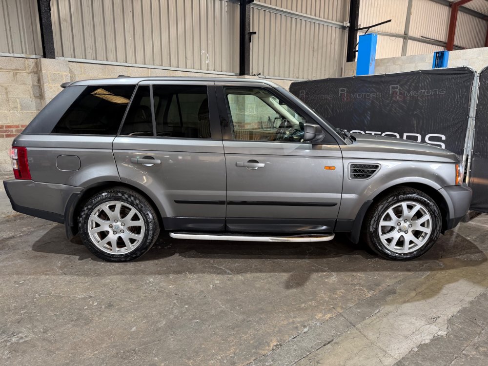 Grey Land Rover Range Rover Sport 2.7 TD V6 HSE Station Wagon 5dr Diesel Automatic 265 g/km 187 bhp