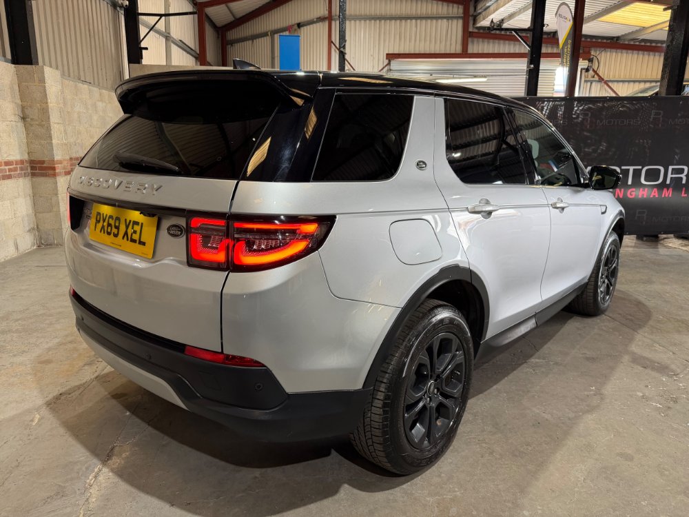 Land Rover Discovery Sport 2.0 D180 MHEV S SUV 5dr Diesel Auto 4WD Euro 6 s/s 180 ps for sale in RS Motors Nottingham Ltd