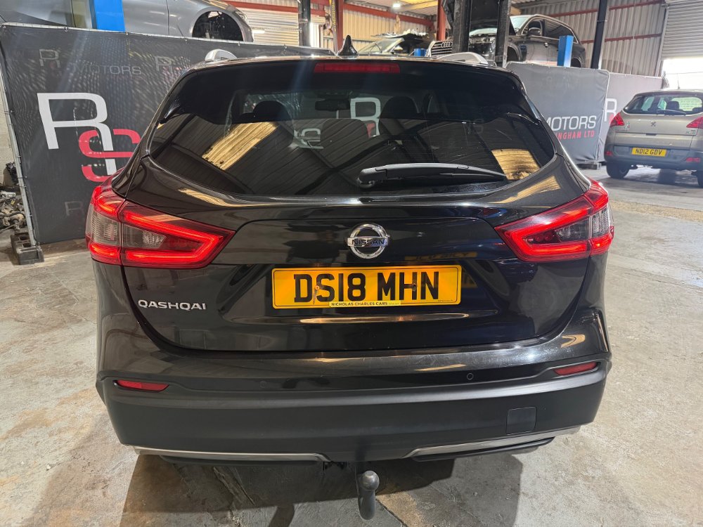 Black 2018 Nissan Qashqai 1.5 dCi N-Connecta SUV 5dr Diesel Manual Euro 6 s/s 110 ps in Nottingham