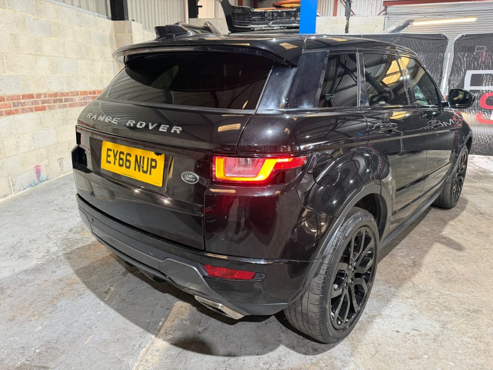 Land Rover Range Rover Evoque 2.0 TD4 HSE Dynamic SUV 5dr Diesel Auto 4WD Euro 6 s/s 180 ps for sale in Nottingham