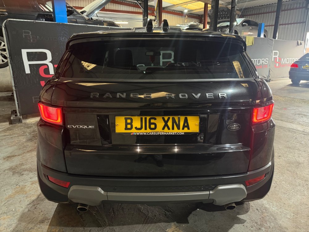 Black 2016 Land Rover Range Rover Evoque 2.0 TD4 SE Tech SUV 5dr Diesel Manual 4WD Euro 6 s/s 180 ps in Nottingham