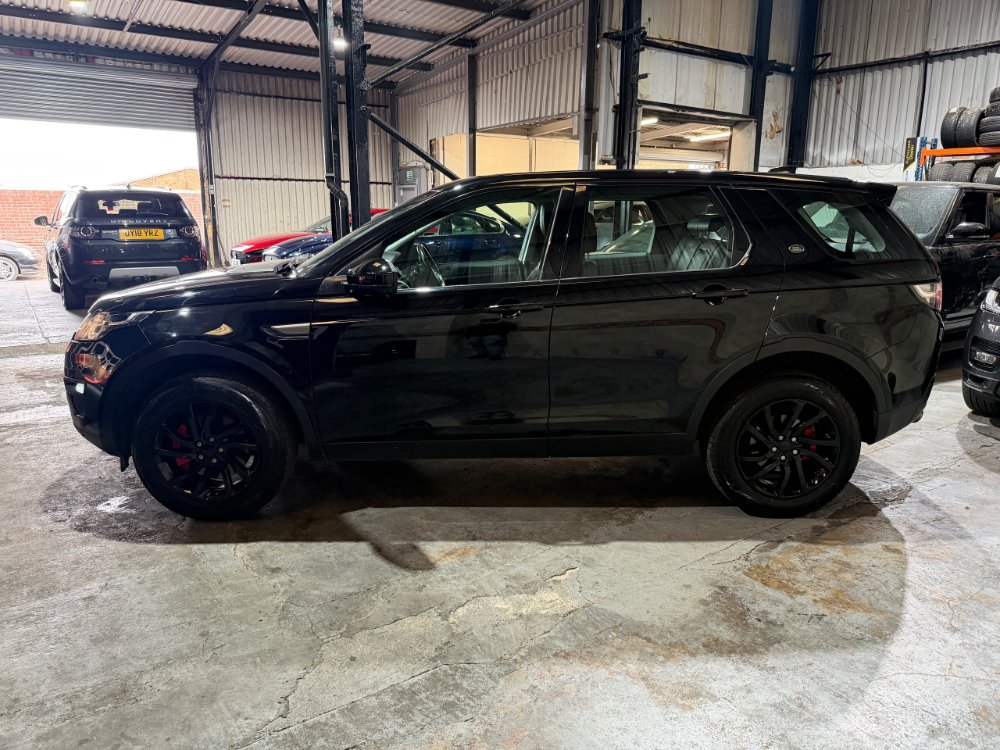 2018 Land Rover Discovery Sport SUV 2.0 TD4 SE Tech SUV 5dr Diesel Auto 4WD Euro 6 s/s 180 ps