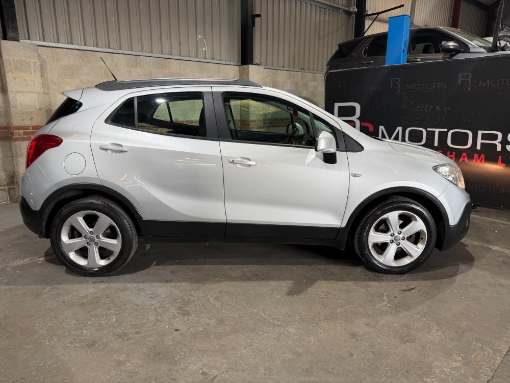 Silver Vauxhall Mokka 1.4T Exclusiv SUV 5dr Petrol Manual 4WD Euro 5 s/s 140 ps