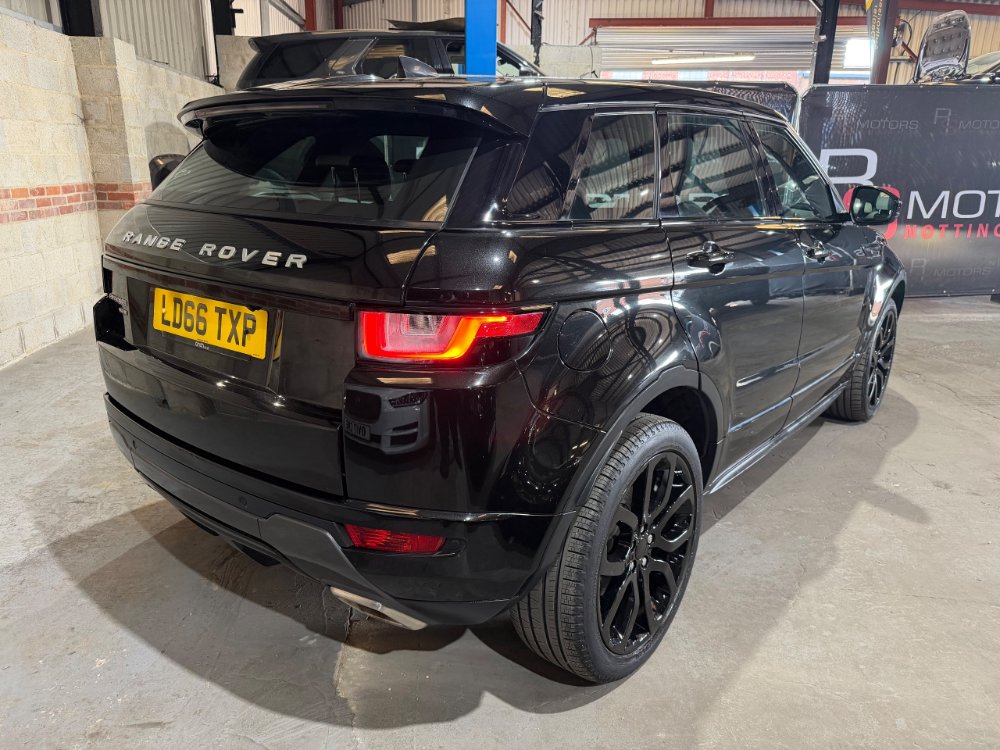 Land Rover Range Rover Evoque 2.0 TD4 HSE Dynamic SUV 5dr Diesel Auto 4WD Euro 6 s/s 180 ps for sale in RS Motors Nottingham Ltd
