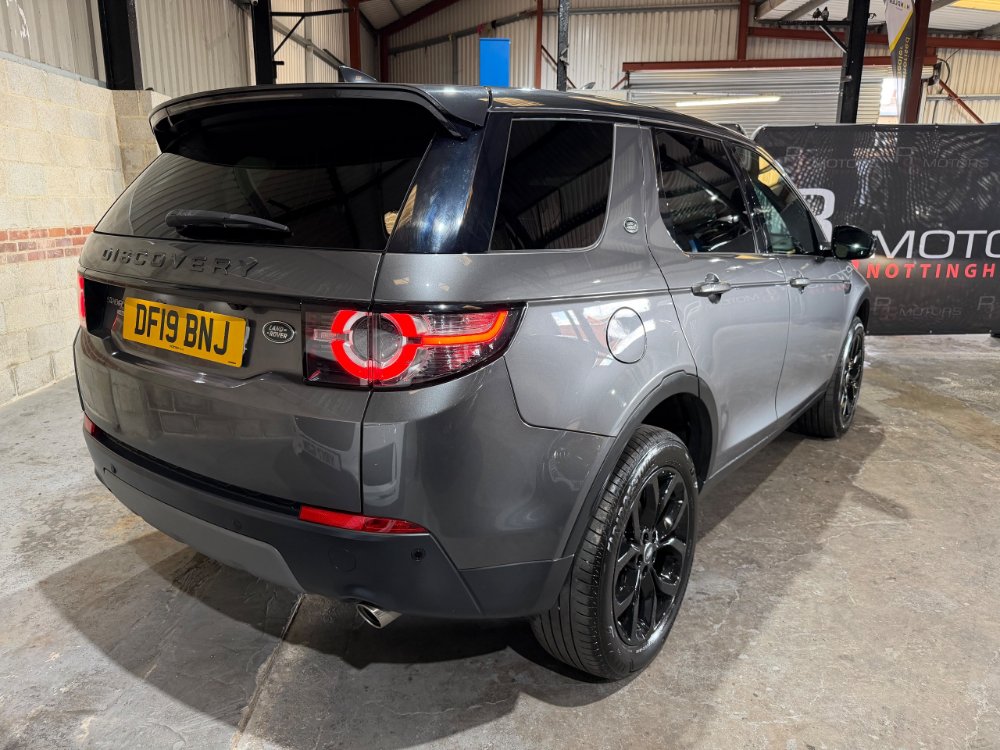 Land Rover Discovery Sport 2.0 TD4 Landmark SUV 5dr Diesel Auto 4WD Euro 6 s/s 180 ps for sale in Nottingham